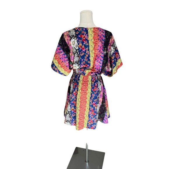 Amur - Nyla Tie Front Dress Vibrant Multicolor Wrap Dress Sz 4 - Picture 5 of 9